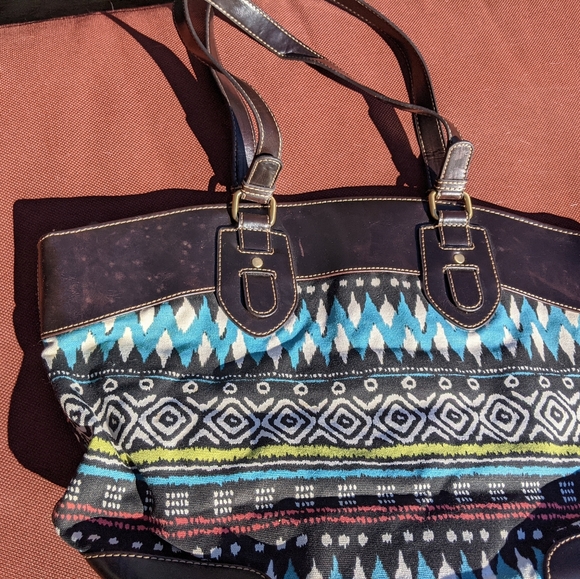 Nicole Miller New York Tribal Purse - Picture 2 of 7